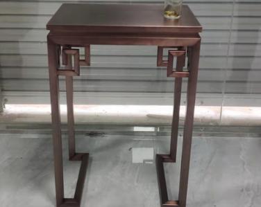 <strong>仿古不銹鋼展臺</strong>